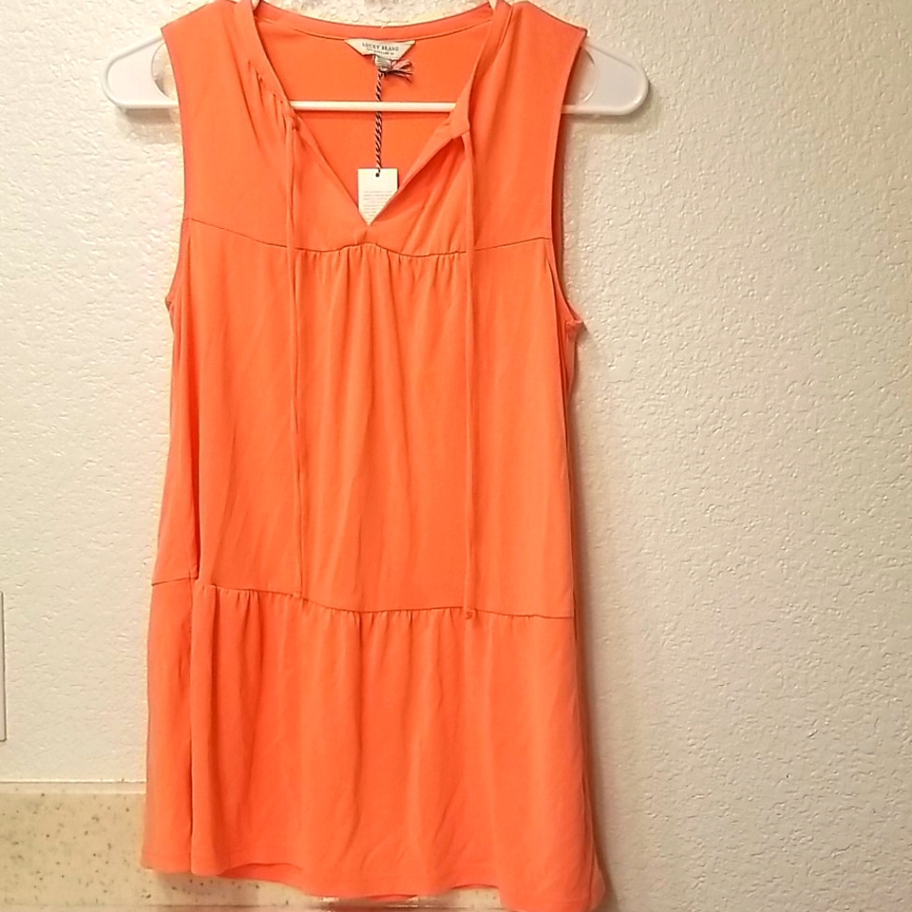 NWT Lucky Brand top
